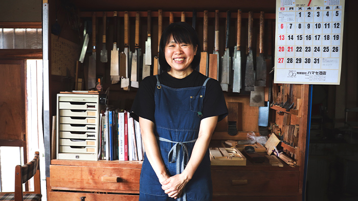 保護中: 海の見える工房から。組子の未来を紡ぐ、土本聡美さん 。